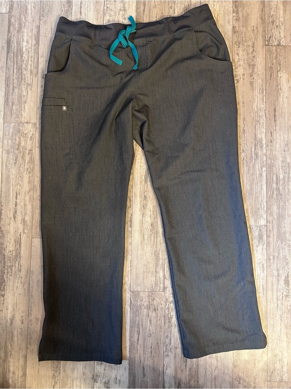 FIGS Kade Scrub Pants in Graphite Size XL